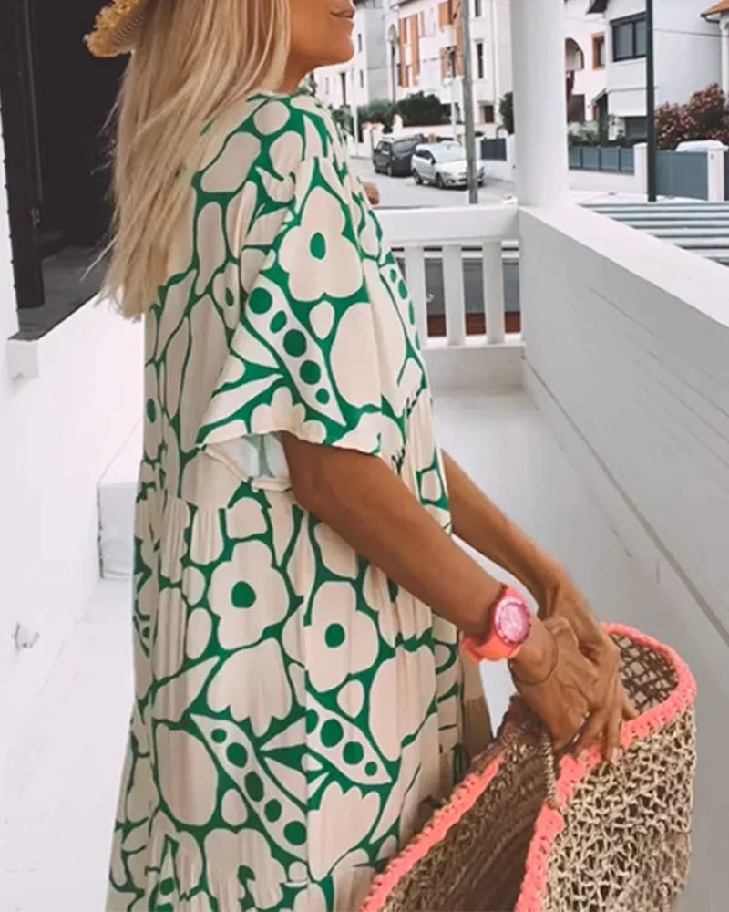 Joany | Flowy Feminine Dress