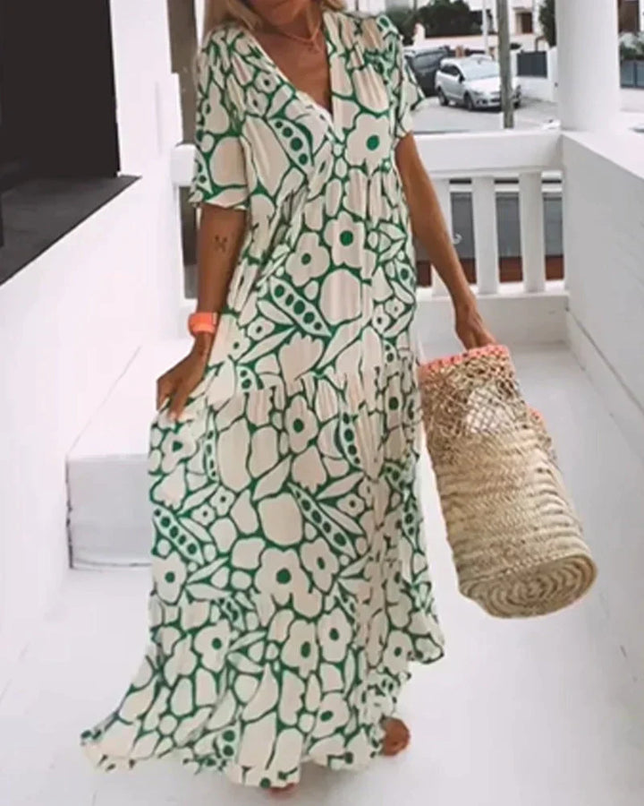 Joany | Flowy Feminine Dress