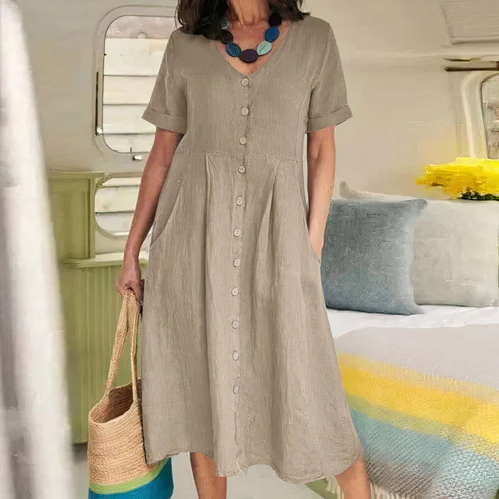 Alice | Effortless Buttoned Dress