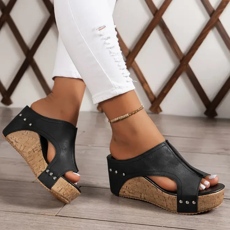 Aella | Orthopedic Sandals