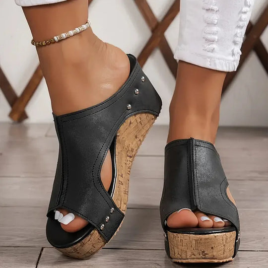 Aella | Orthopedic Sandals