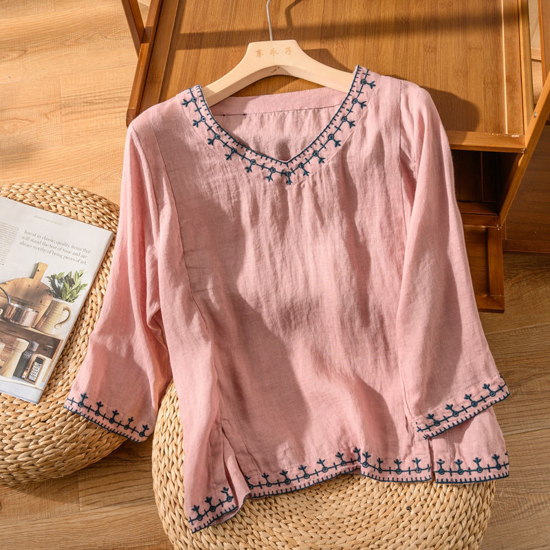 Mary | Embroidered V-Neck Blouse