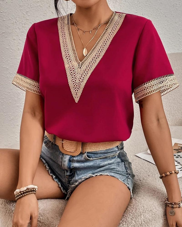 Ruky | Elegant V-Neck Blouse