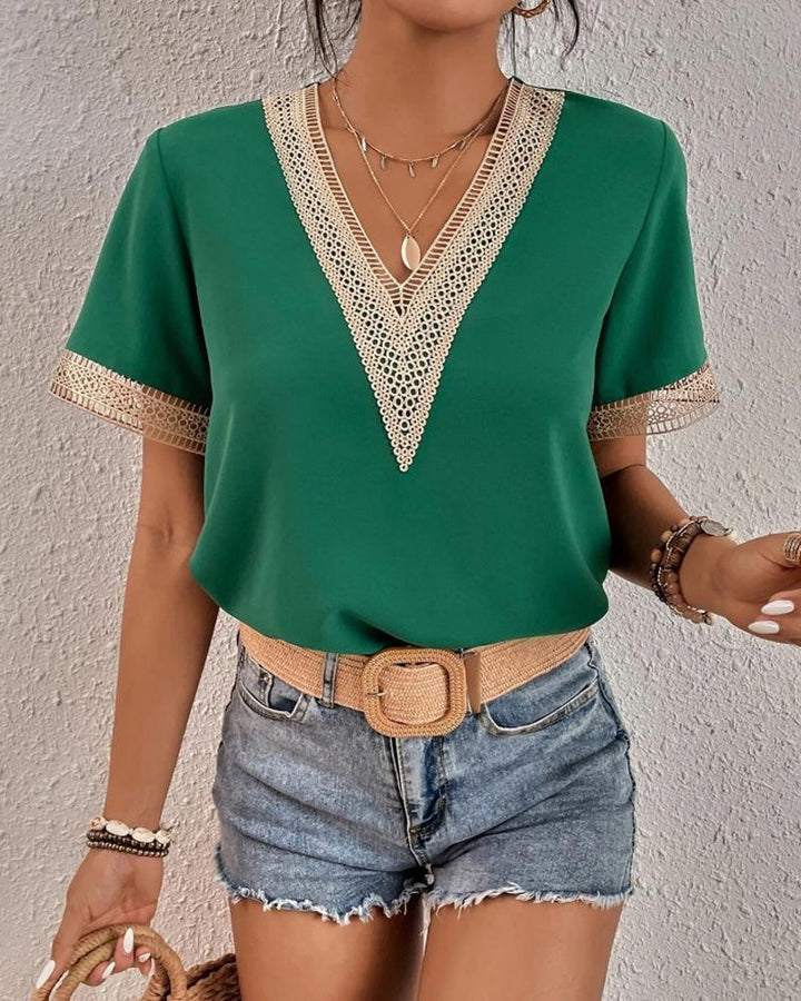 Ruky | Elegant V-Neck Blouse