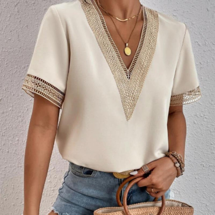 Ruky | Elegant V-Neck Blouse