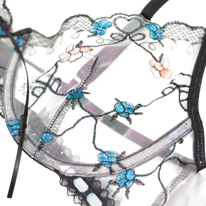 Kenia | 3-Piece French Lingerie Set