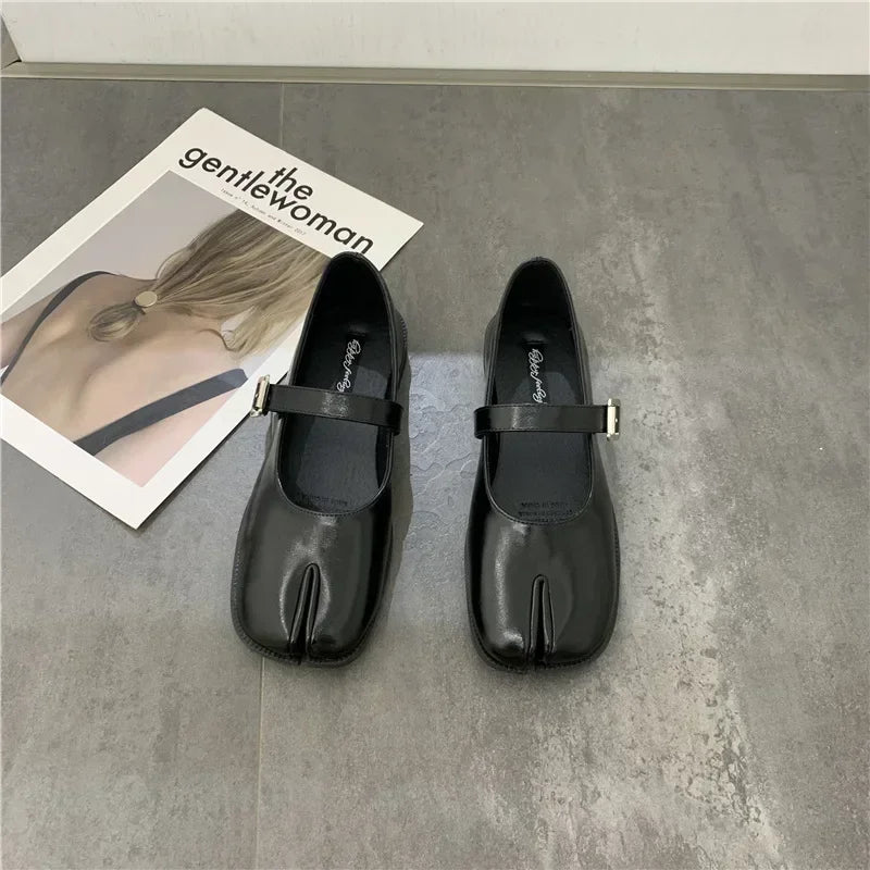 Ally | Split Timeless Loafers