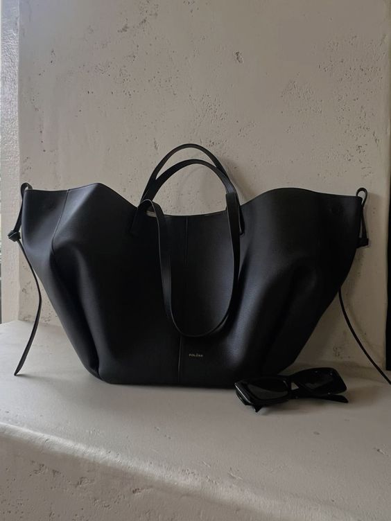 Dendra | Classic Tote Bag