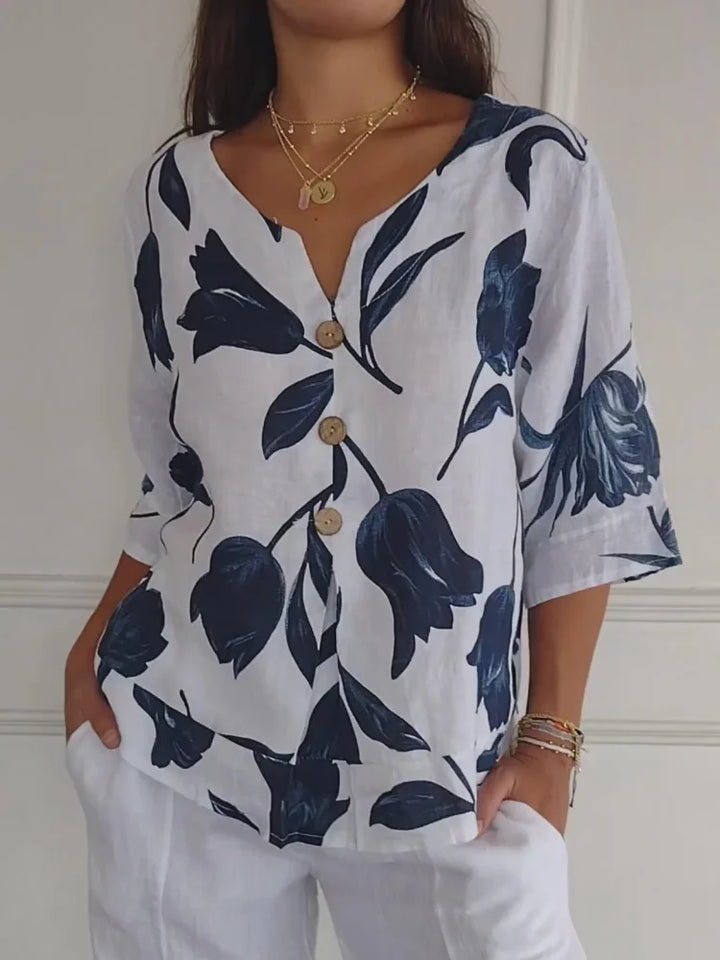 Fianna | Soft and Airy Floral Blouse