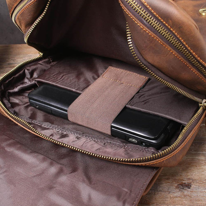 Jonathan | Vintage Buckle Backpack