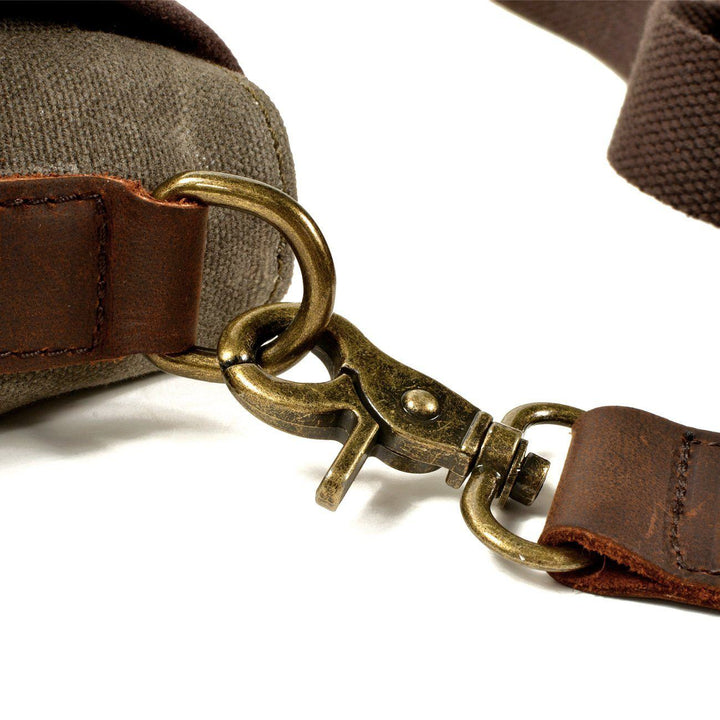 Loyd | Small Sling Bag