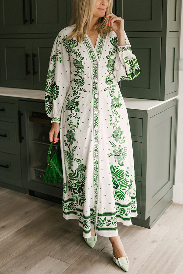 Linde | Chic Button-Down Dress