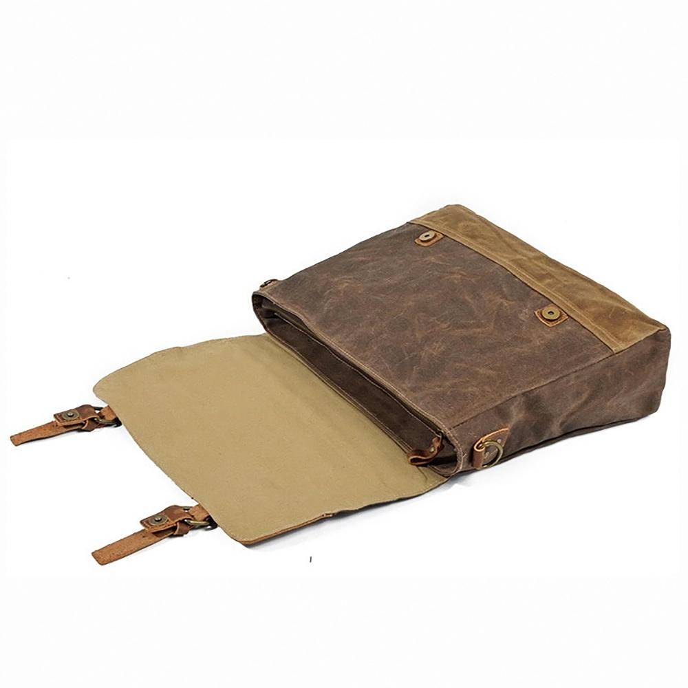 Andres | Travel Messenger Bag