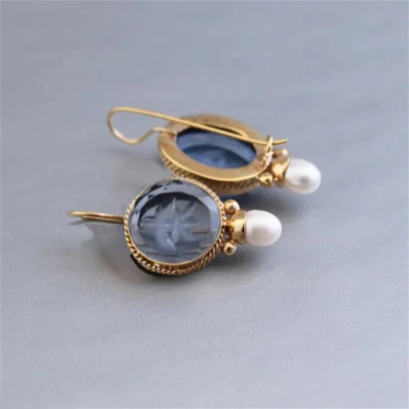 Unice | Classic Pearl Earrings