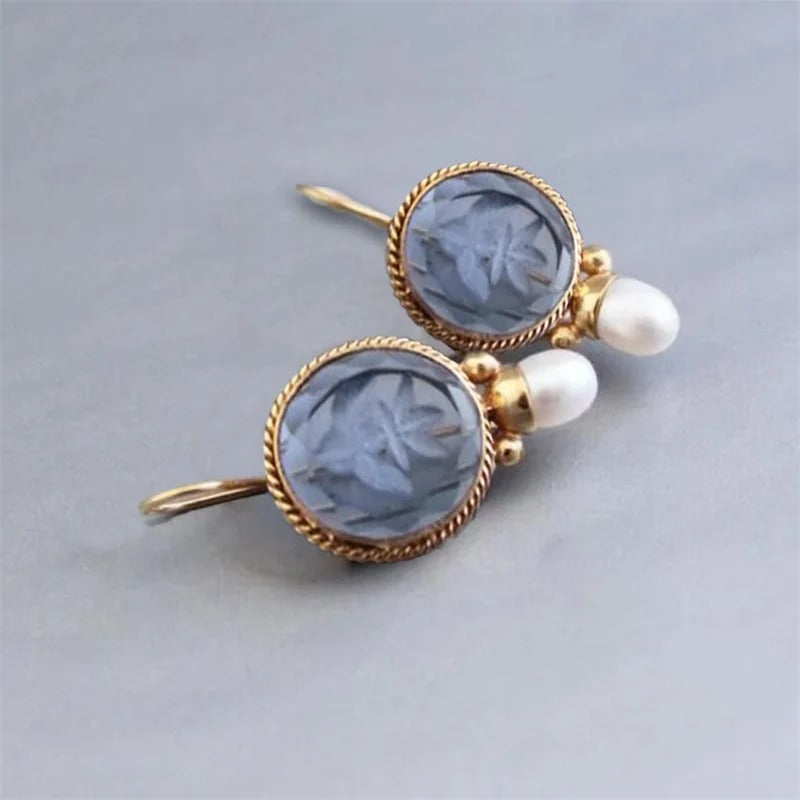Unice | Classic Pearl Earrings