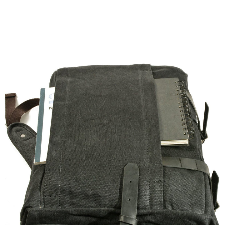 Nico | Rugged Travel Bag