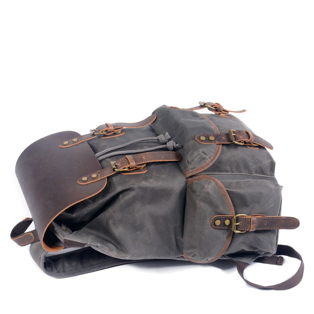 Diether | Vintage Travel Backpack