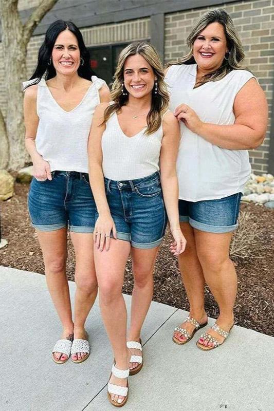Avy | Casual Denim Shorts
