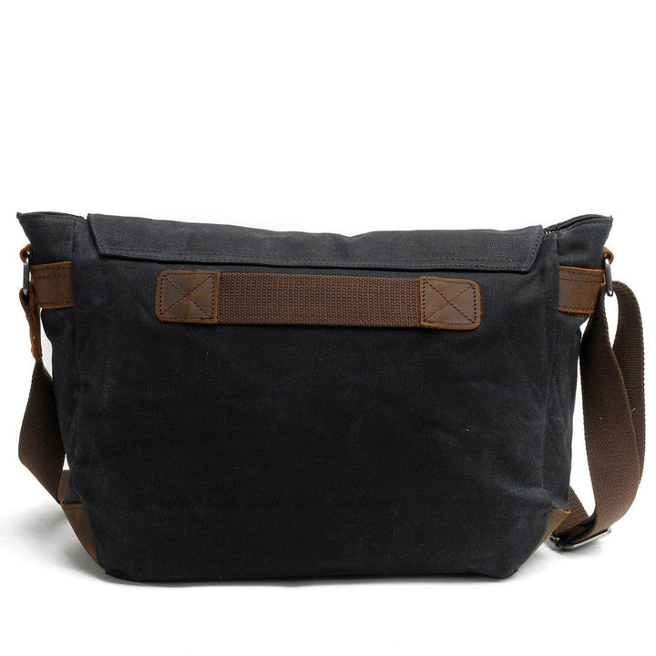 Benhard | Retro Messenger Bag